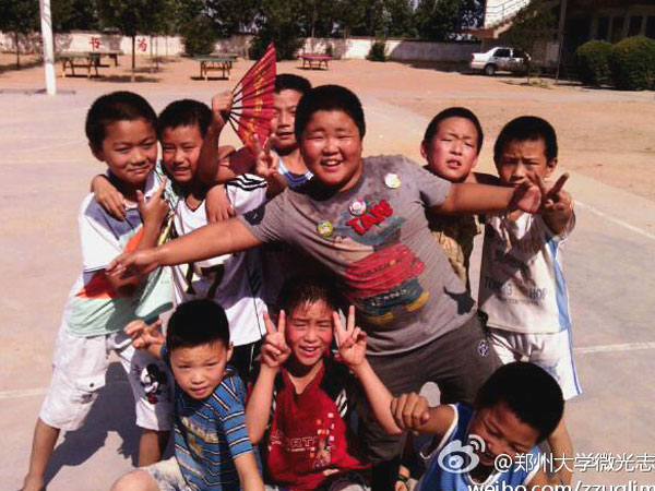 717ƻsQ룬ٿhRƺl(xing)?jng)_СW(xu)ȭС꠆TȻڵžڞݴW(xu)΢⡱־Ը߈FekĵˇRʂ