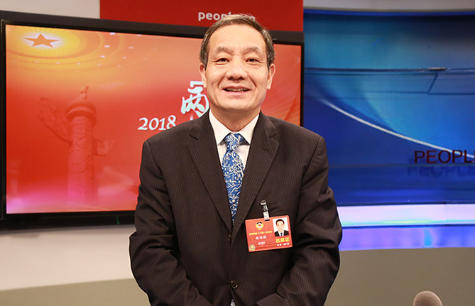 全國政協(xié)常委、湖南省人大常委會副主任楊維剛：創(chuàng)建“數(shù)字政府”賦能數(shù)字經(jīng)濟(jì)發(fā)展