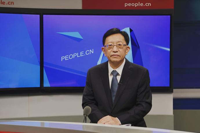 中國節(jié)能環(huán)保集團有限公司黨委書記、董事長宋鑫做客人民網(wǎng)。人民網(wǎng)記者 王曉嘯 攝