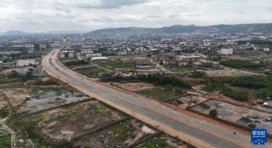 中企承建尼日利亞干線(xiàn)道路項(xiàng)目竣工